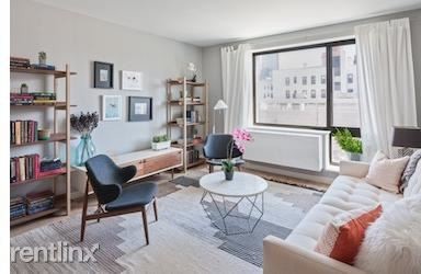 Foto del edificio - 4472 11th St