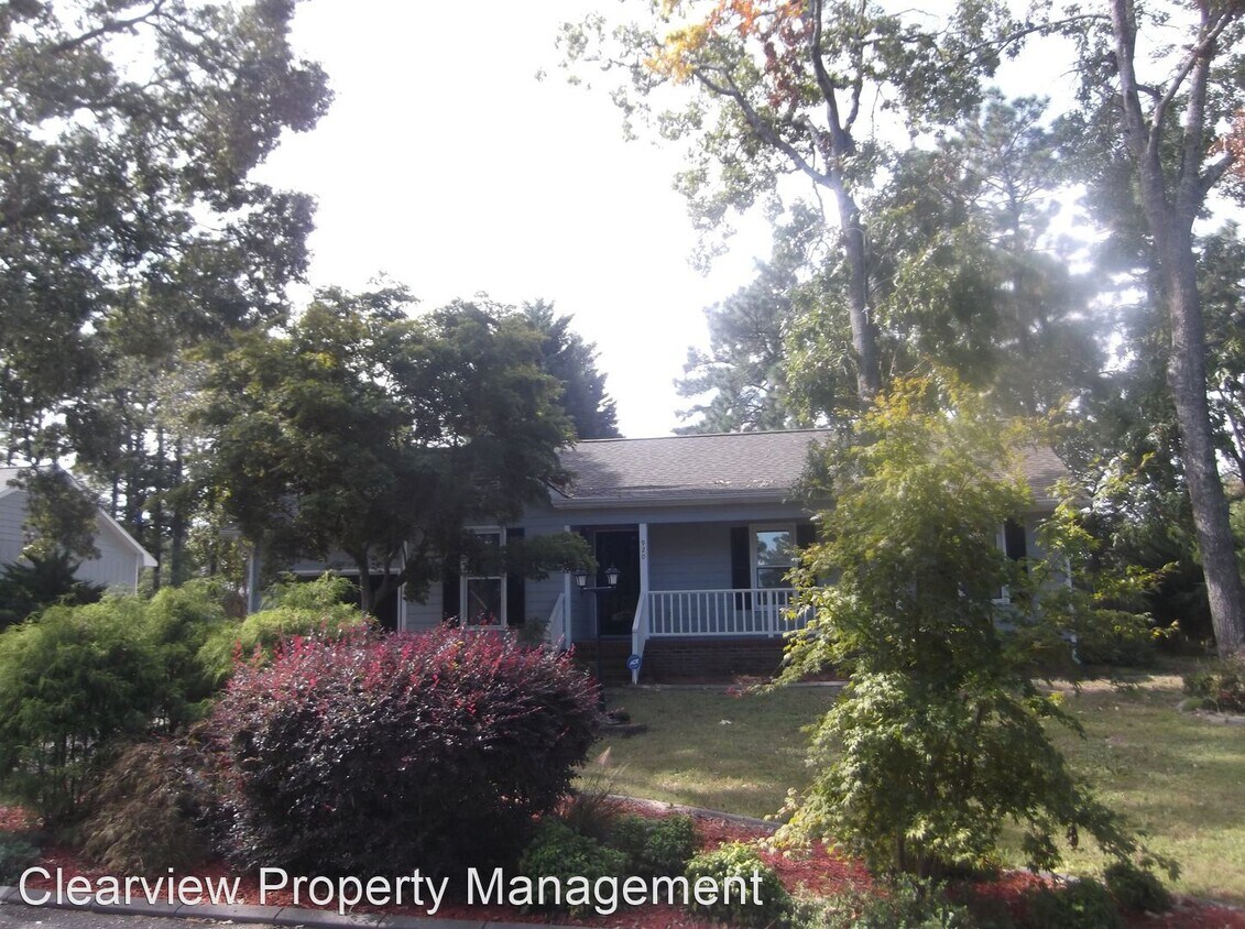 Primary Photo - 4 br, 3 bath House - 920 Santiato Dr