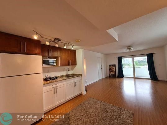 Foto principal - 3212 NE 12th St