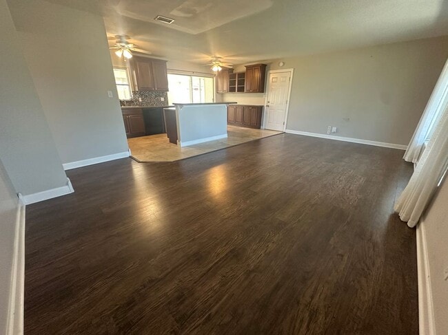 Foto del edificio - 6439 Georgia Ave