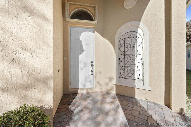 Foto del edificio - 5627 Sunberry Cir