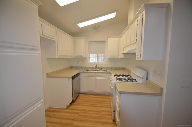 Foto del edificio - 3838 43rd St