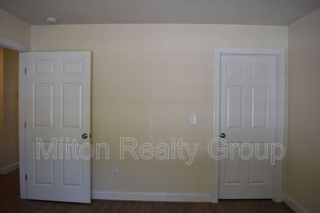 Building Photo - 26 River Stancil Dr