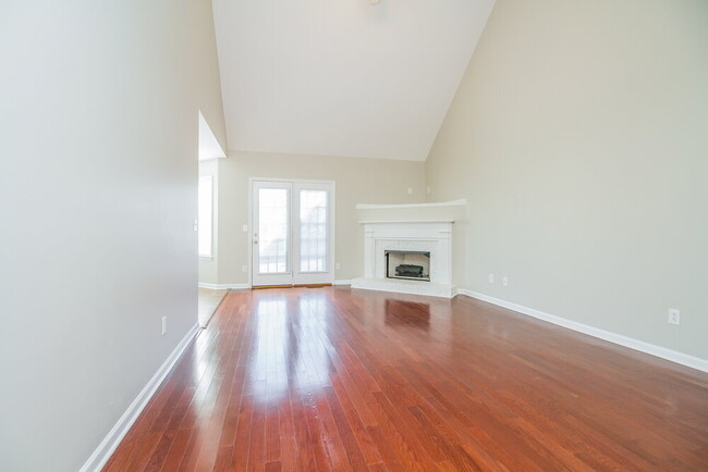 Building Photo - 2832 Rippavilla Way
