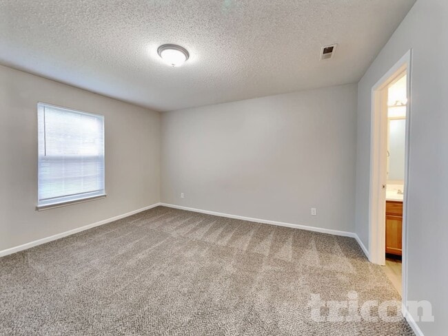 Foto del edificio - 10893 Glenayr Dr