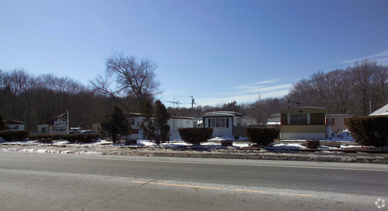 Building Photo - 1540 Broadway