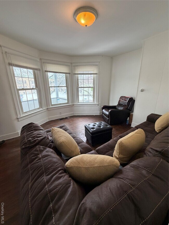 Foto del edificio - 373 Church St