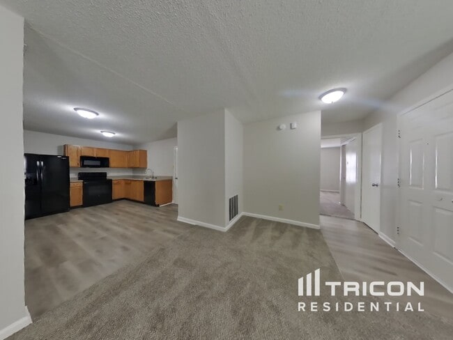 Building Photo - 2840 Redland Ln