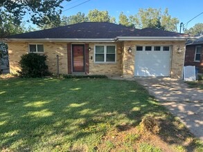 Building Photo - 7215 Weber Rd