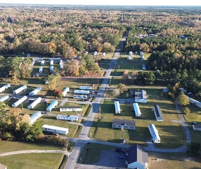 Foto del edificio - 303 Becky Ln