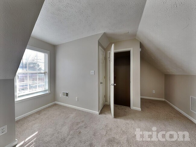 Foto del edificio - 170 Orchard View