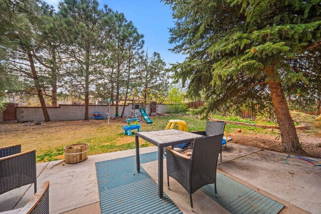 Foto del edificio - 8112 Old Exchange Dr