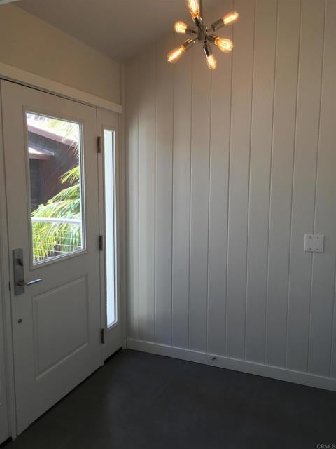 Building Photo - 148 Europa St