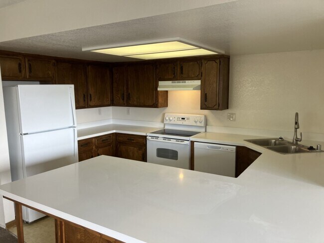 Foto del edificio - 173 Birch Ave