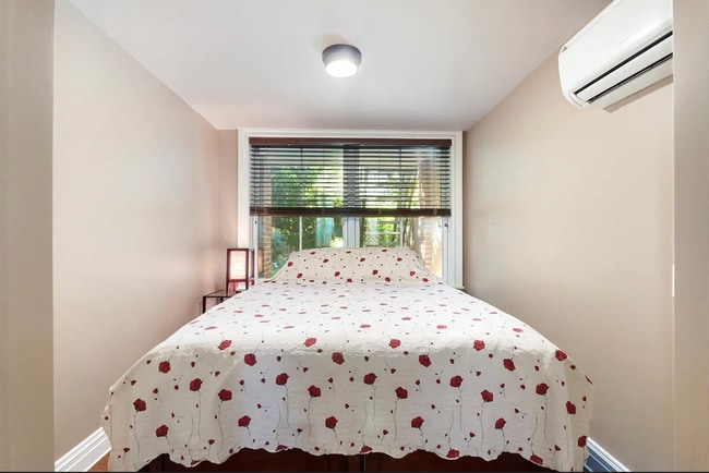 Building Photo - 150 Dean St