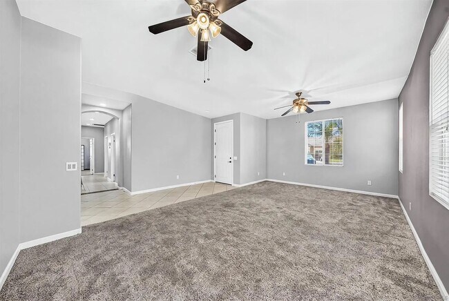Foto del edificio - 1166 Brookmeade Cir
