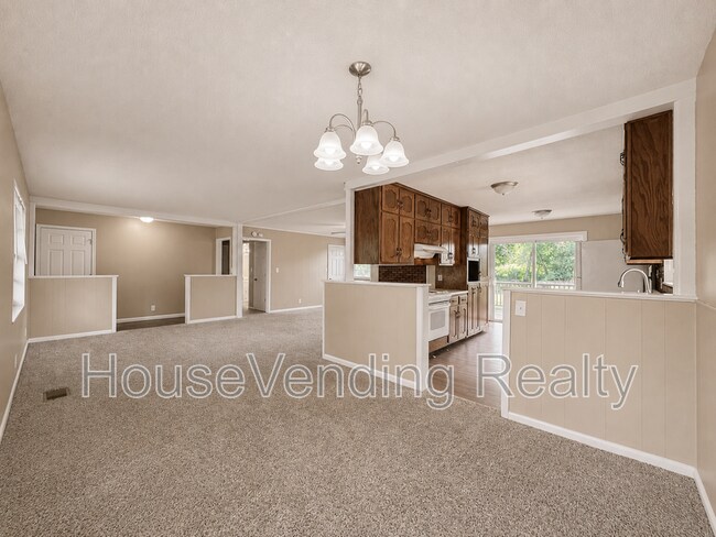 Foto del edificio - 6204 Trailhead Cir