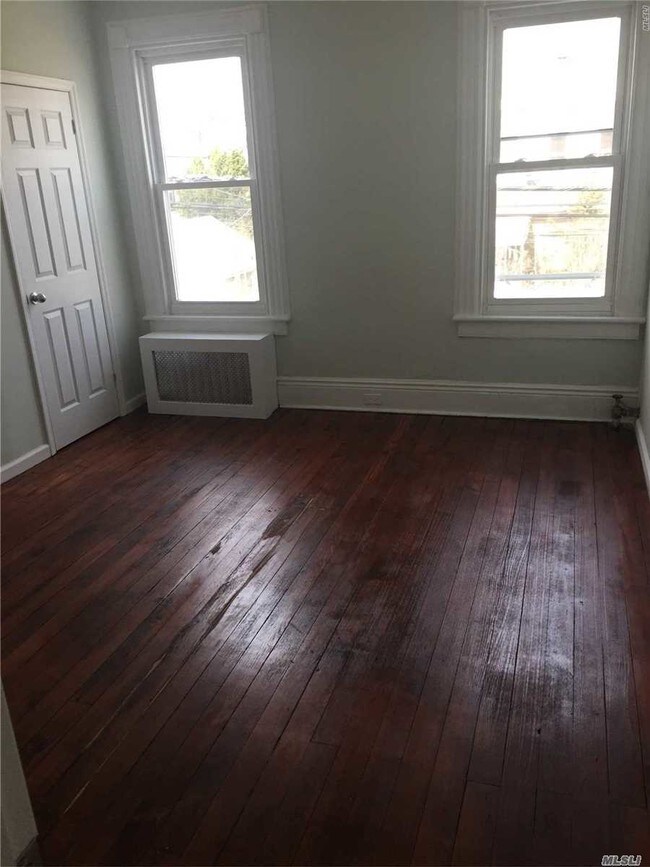 Building Photo - 102-16 91st Ave