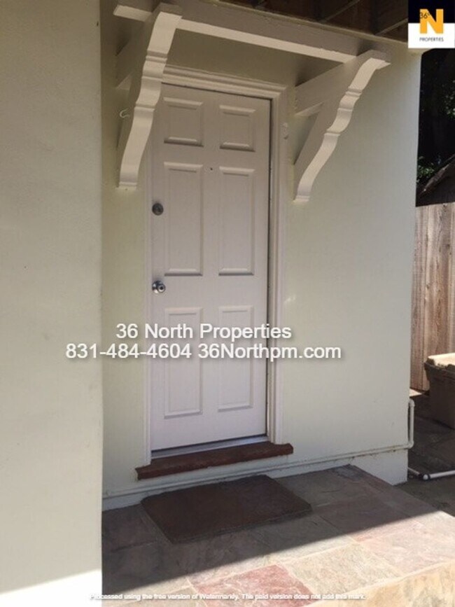 Foto del edificio - 211 Larkin St