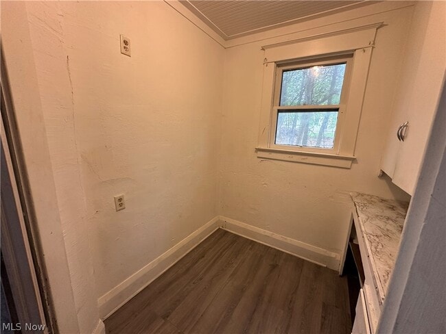 Building Photo - 526 Lexington Ave