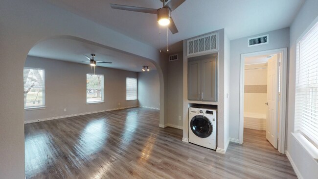Building Photo - 4701 Tremont St