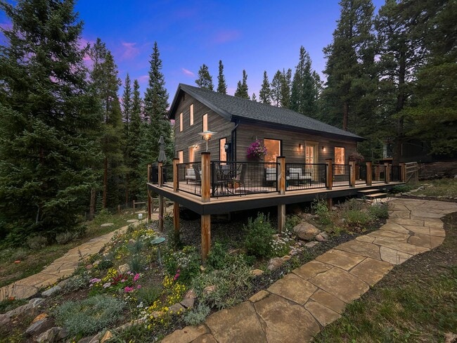 Building Photo - 2 Car Garage! Pets Negotiable! Two living ...