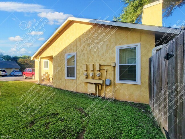 Foto del edificio - 2 br, 1 bath Condo - 4902 Duval Rd Apt N2 ...