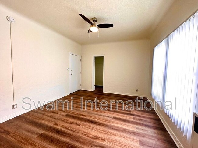 Building Photo - 521 N Avalon Blvd