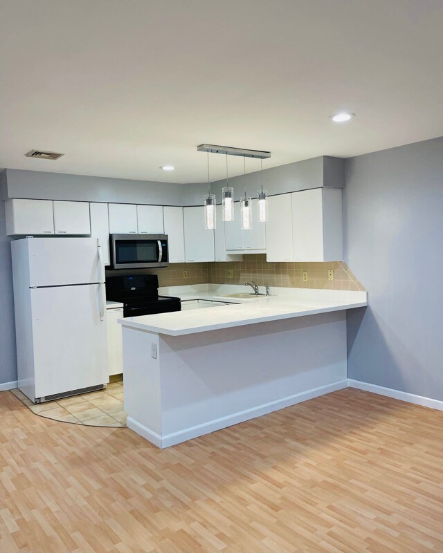 481 Walker St, Fairview, NJ 07022 Condo for Rent in Fairview, NJ