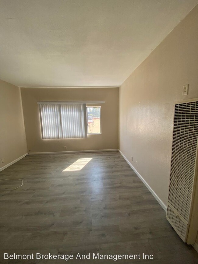 Foto del edificio - 3600 E 7th St