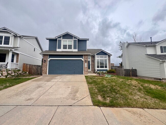 Building Photo - 4 Bedroom Home in Briargate