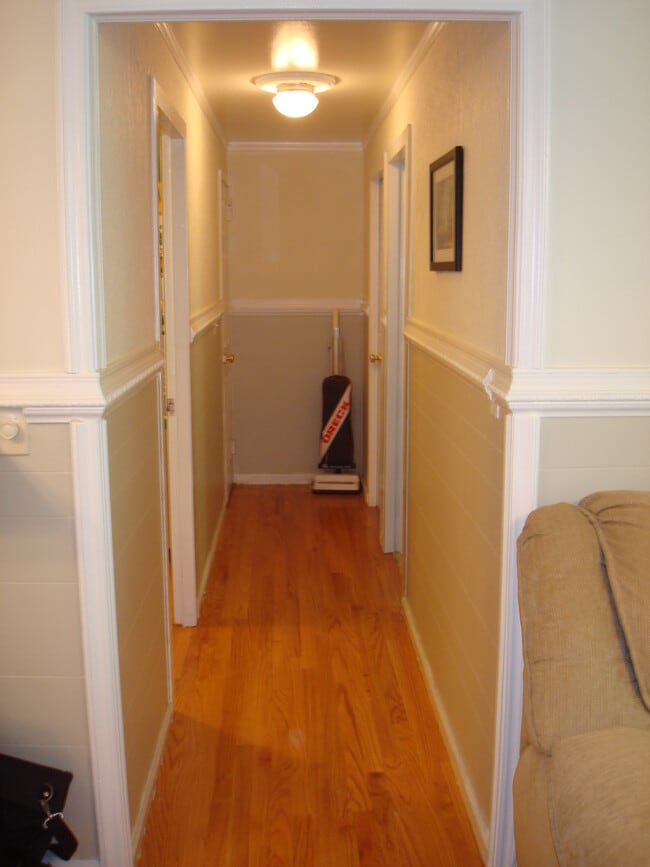 Building Photo - 38 Juniper St