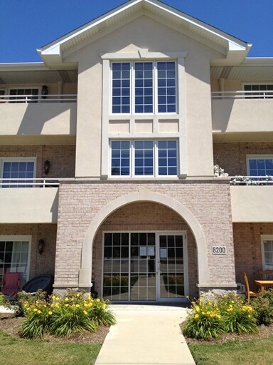 Foto del edificio - 8200 W 87th St