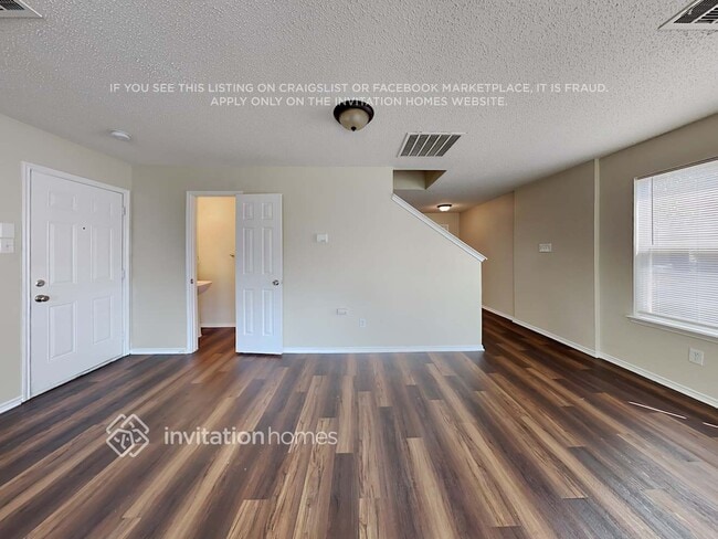 Building Photo - 7016 Sorcey Rd