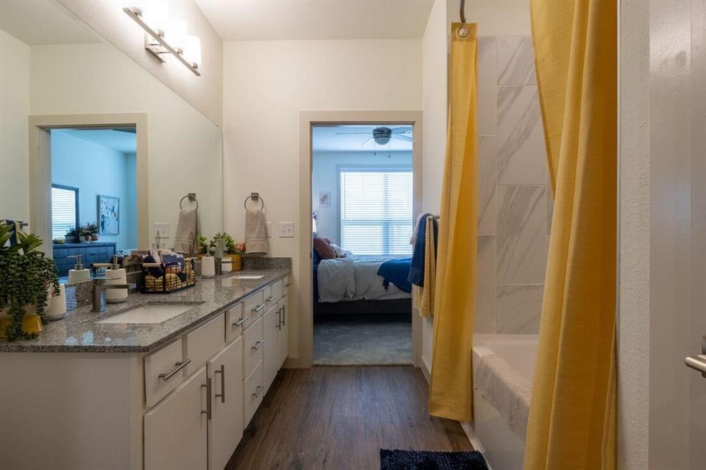 19230 Stokes Rd Unit 11201, Waller, TX 77484 Room for Rent in Waller