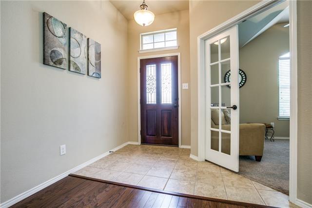 Building Photo - 713 Setting Sun Tr