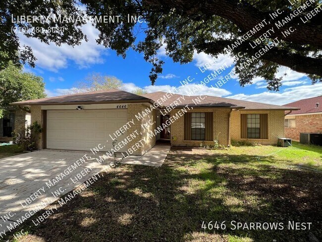 Foto del edificio - Single story 3 Bed/2 Bath on Greenbelt.