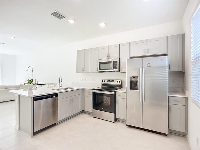 Foto del edificio - 16642 San Nicola Pl