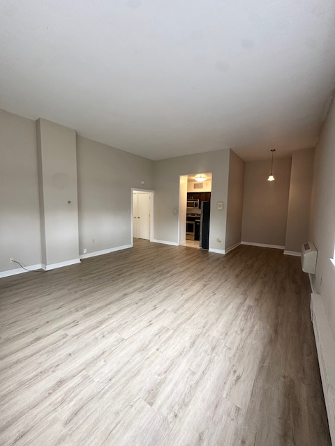 Foto principal - 1121 N Waverly Pl