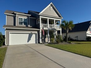 Building Photo - 135 Airy Dr