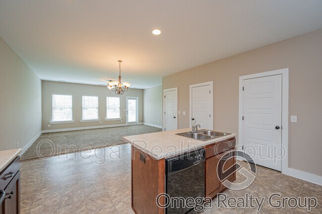 Building Photo - 4378 Shivas Way