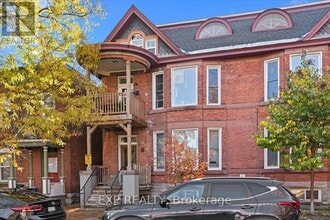 Building Photo - 484 Gilmour St
