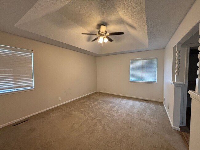 Foto del edificio - 5 BR/2.5BA | Sprawling Single Family Home | 2-Car Garage | Huge backyard!