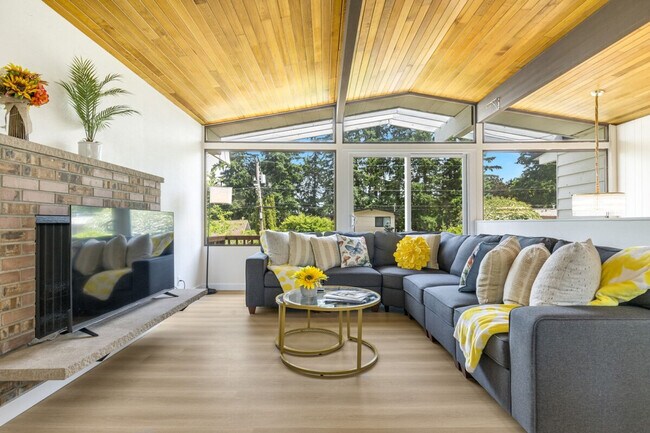 Foto del edificio - 12527 SE 52nd St