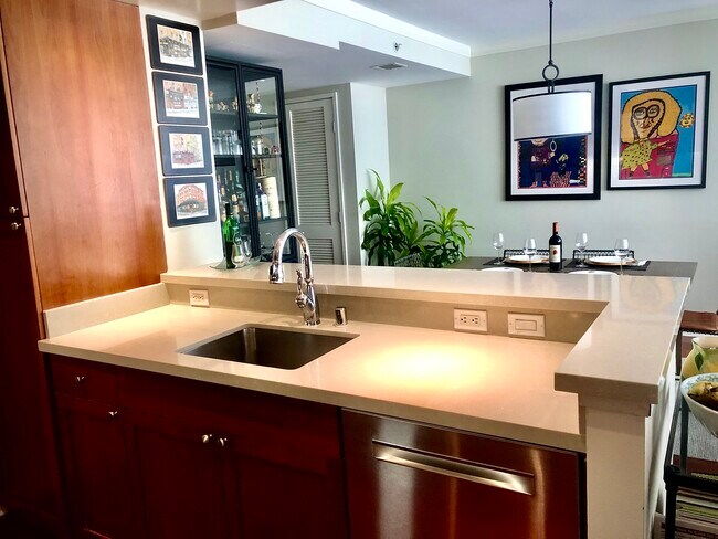 Kitchen - 400 Beale St