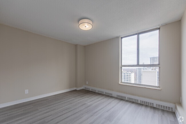 2BR, 1BA - 909SF - Bedroom - 545 & 555 Sherbourne