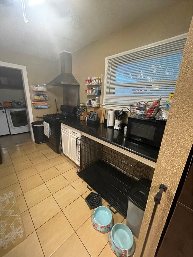 Foto del edificio - 119 Albacore Ave