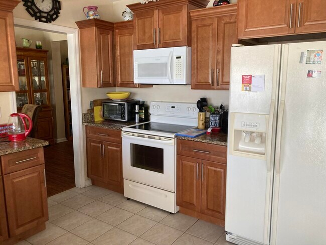 Foto del edificio - 753 NW Waterlily Pl