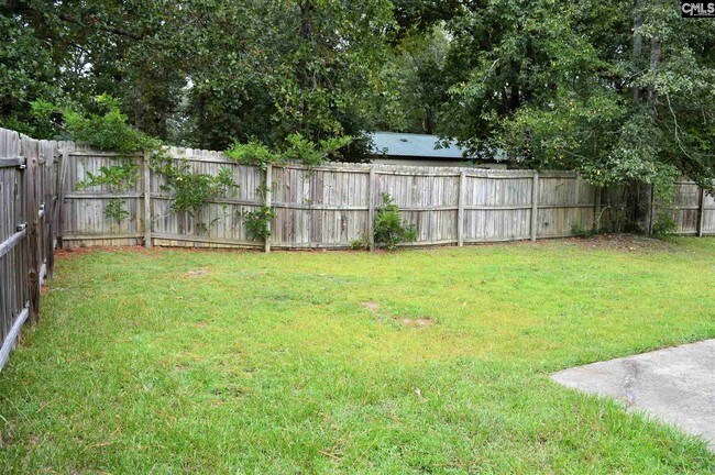 Foto del edificio - 152 Ashewood Commons Dr