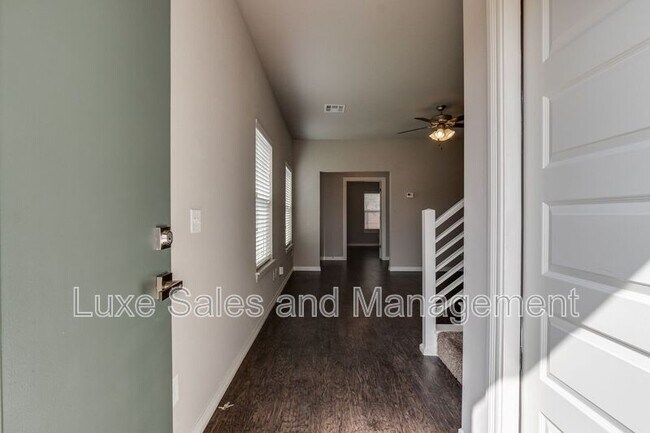 Building Photo - 2225 Camino Del Plaza Ln